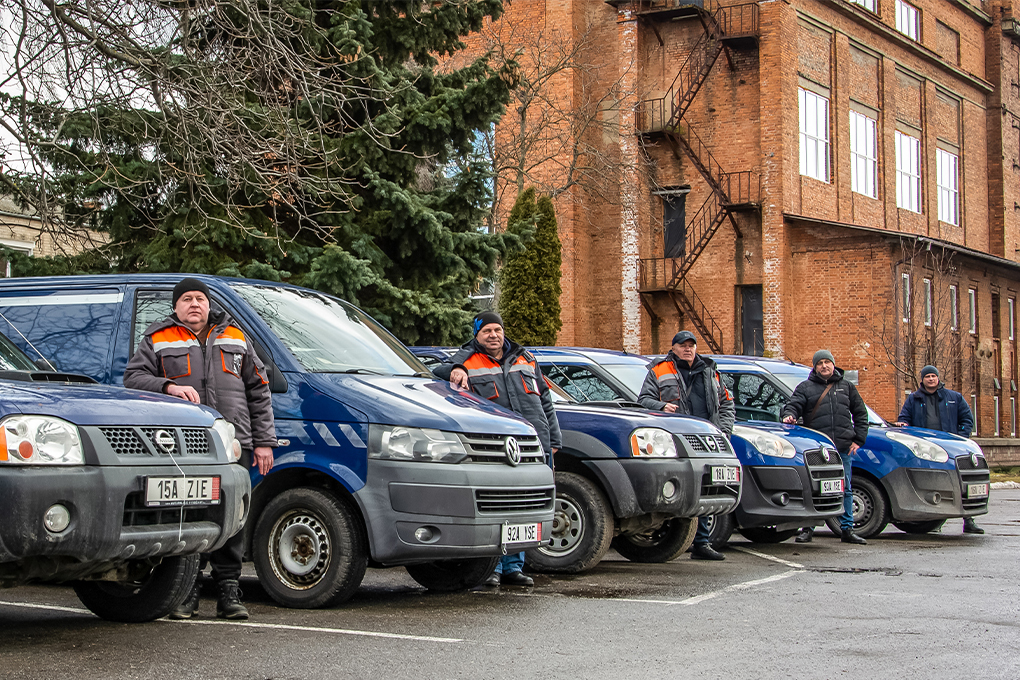 Ukrainian gasmen have received humanitarian technological aid from GasNet, the Czech Republic’s largest gas distributor. In the first shipment, GasNet donated seven vehicles and special gas equipment from its inventory. Further shipments are already planned, and these will help with the repair of gas pipelines for the people of Ukraine